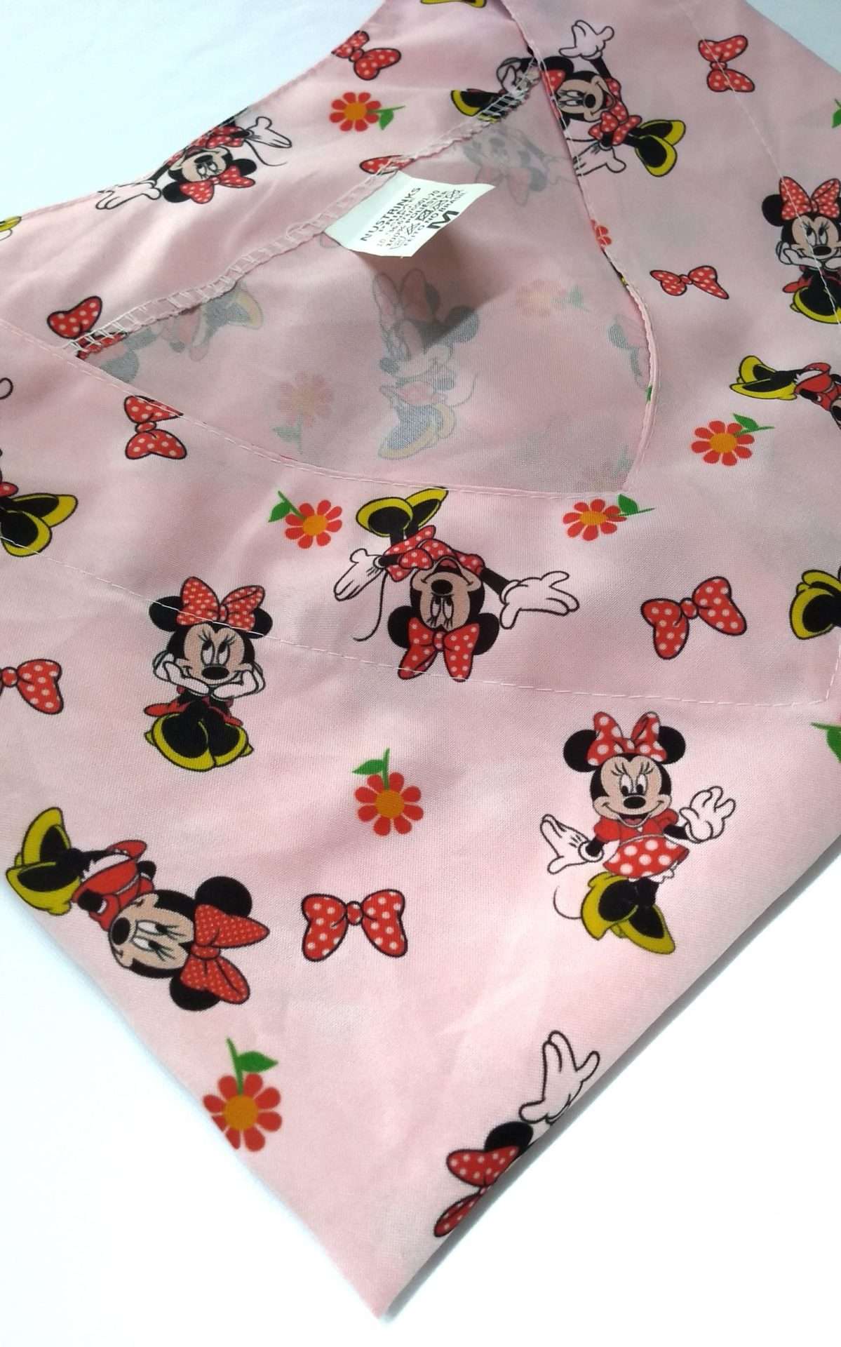 Scrub Feminino Disney com Decote em V Tamanho M - Imagem 2
